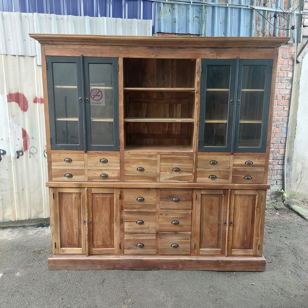 Brighton Buffet & Hutch type 4