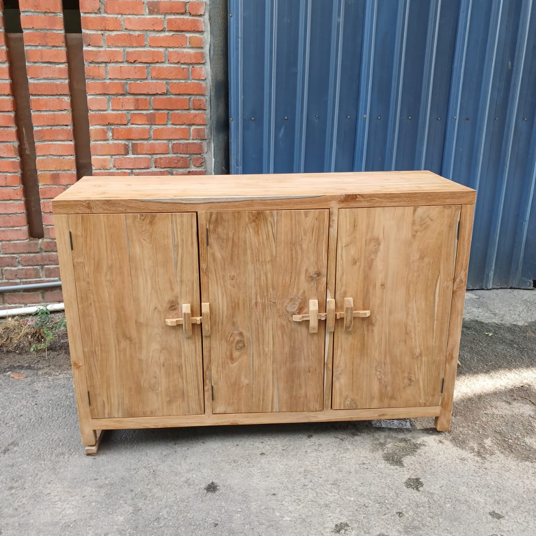 Rustic Sideboard (with wine rack)